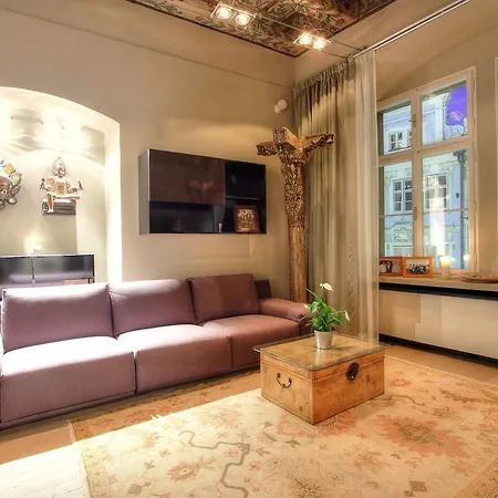 Charles Iv Apartment